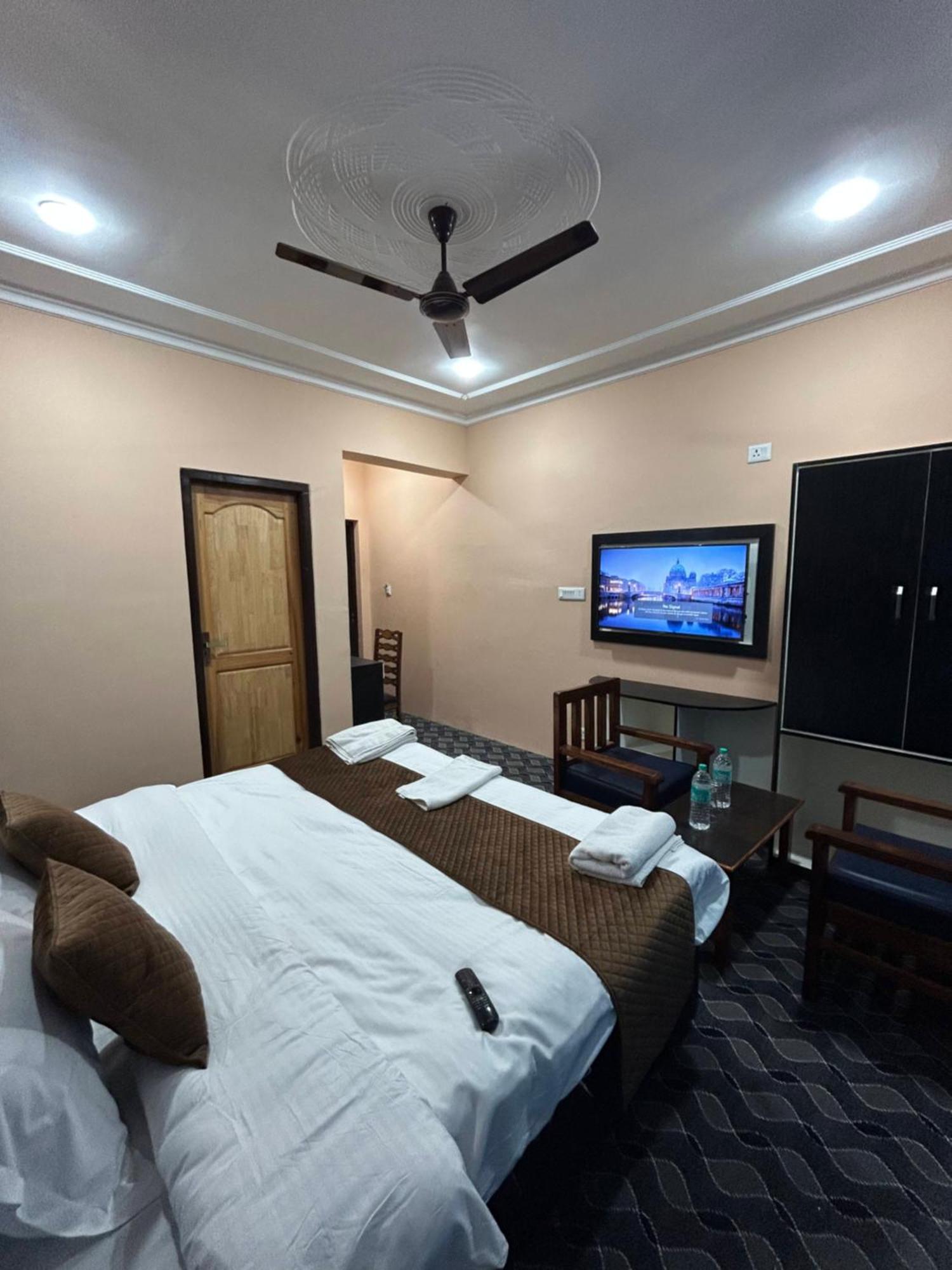 Fair Mount, Airport Road, Humhama Srinagar Srīnagar Quarto foto